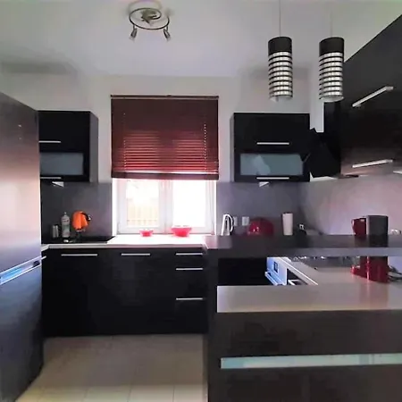 House Between Cracow And 度假居